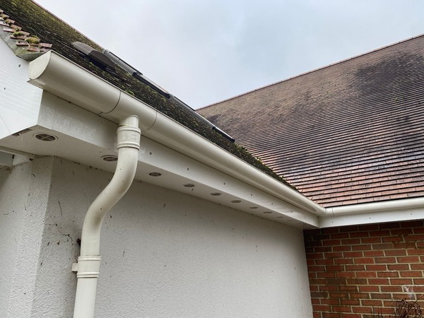 Residential gutter cleaning experts in Blackwater, Hampshire